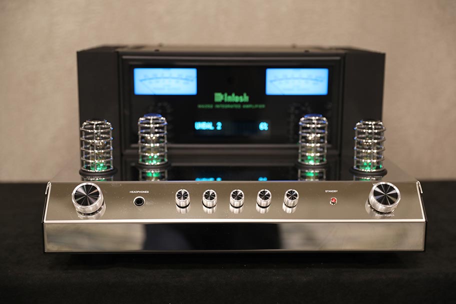 McIntosh Stereo Amp | The Master Switch