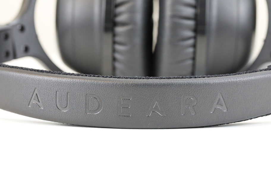 Audeara A-01 wireless headphones headband | The Master Switch
