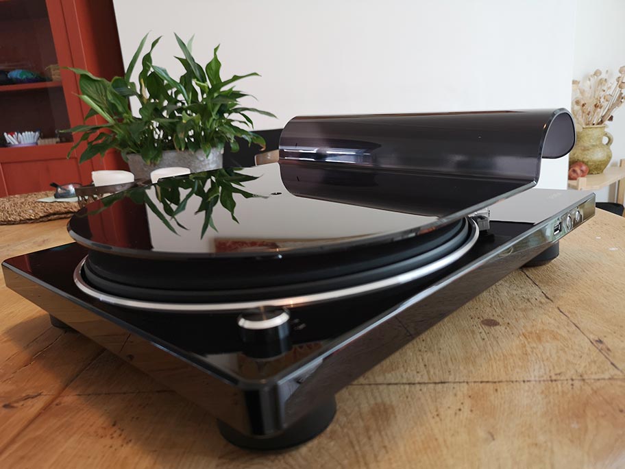 Denon DP-450USB turntable | The Master Switch