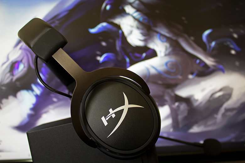 The all-new HyperX Cloud MIX headset | The Master Switch