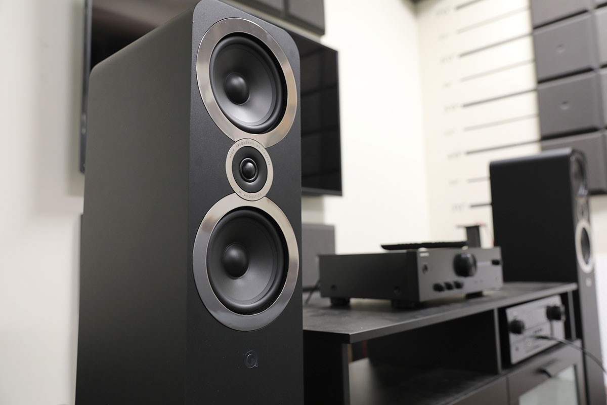 Q Acoustics 3050i Floorstanding Speakers | The Master Switch