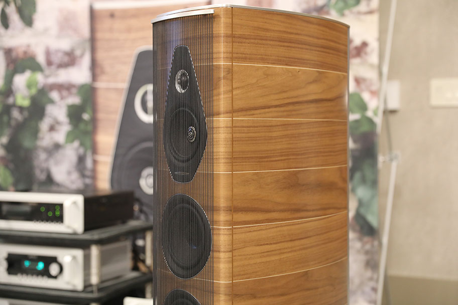 Sonus Faber Floorstanding Speakers | The Master Switch