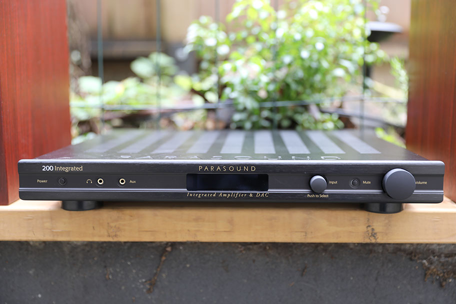 Parasound NC200 INT Stereo Amp | The Master Switch
