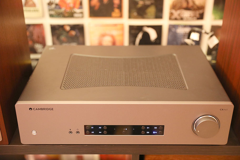 Cambridge Audio CXA61 stereo amp | The Master Switch