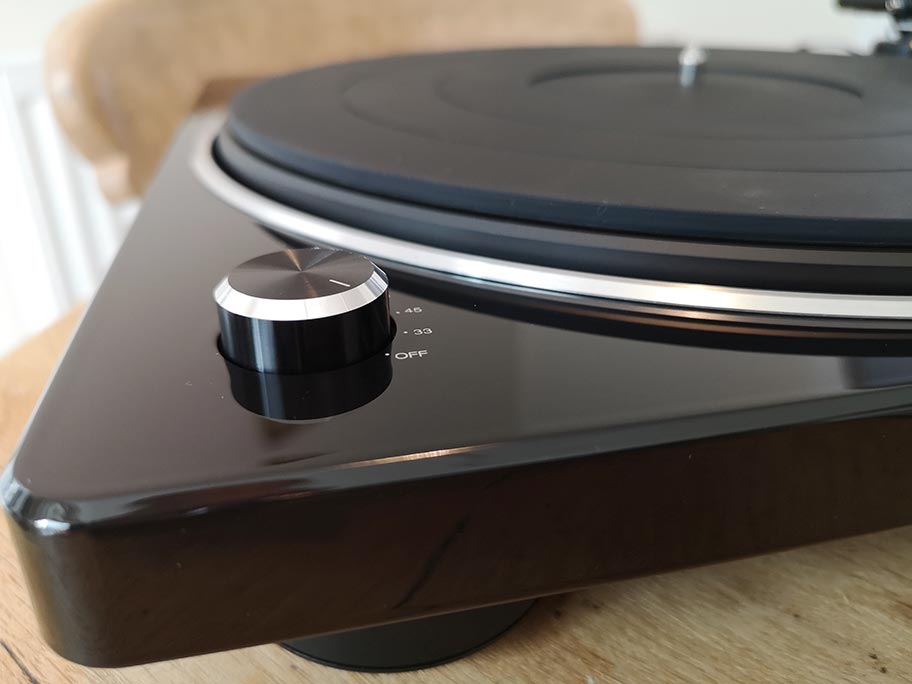 ​Denon DP-450USB turntable | The Master Switch