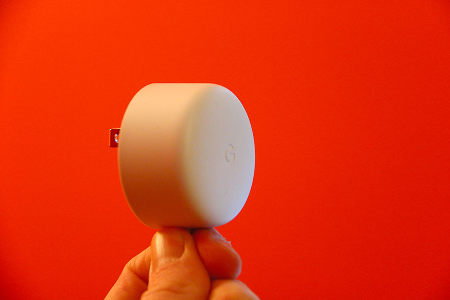 Google Home Hub smart speaker power wart | The Master Switch