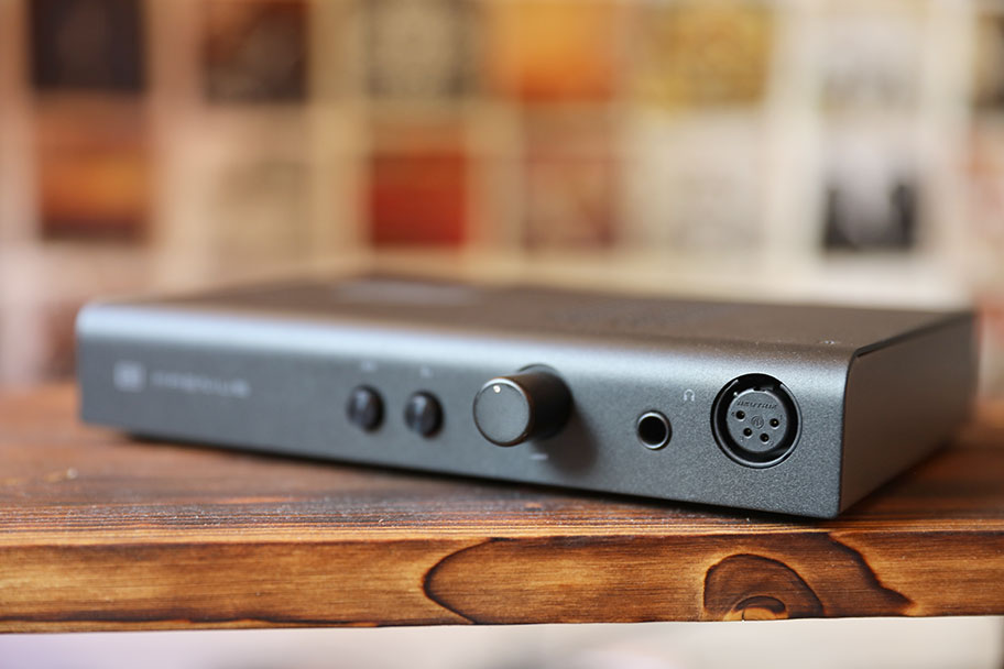 Schiit Magnius headphone amp | The Master Switch