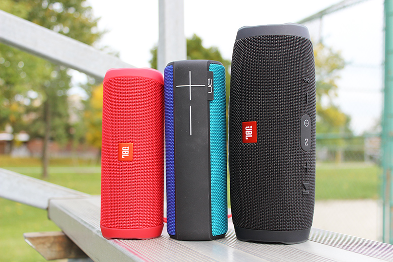 beats pill vs ue boom 2