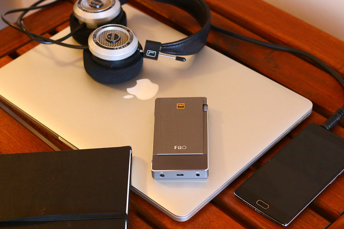 FiiO Q5 headphone amp | The Master Switch