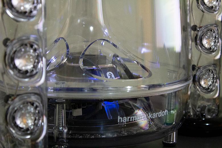 Harmon Kardon Soundsticks II computer speakers | The Master Switch