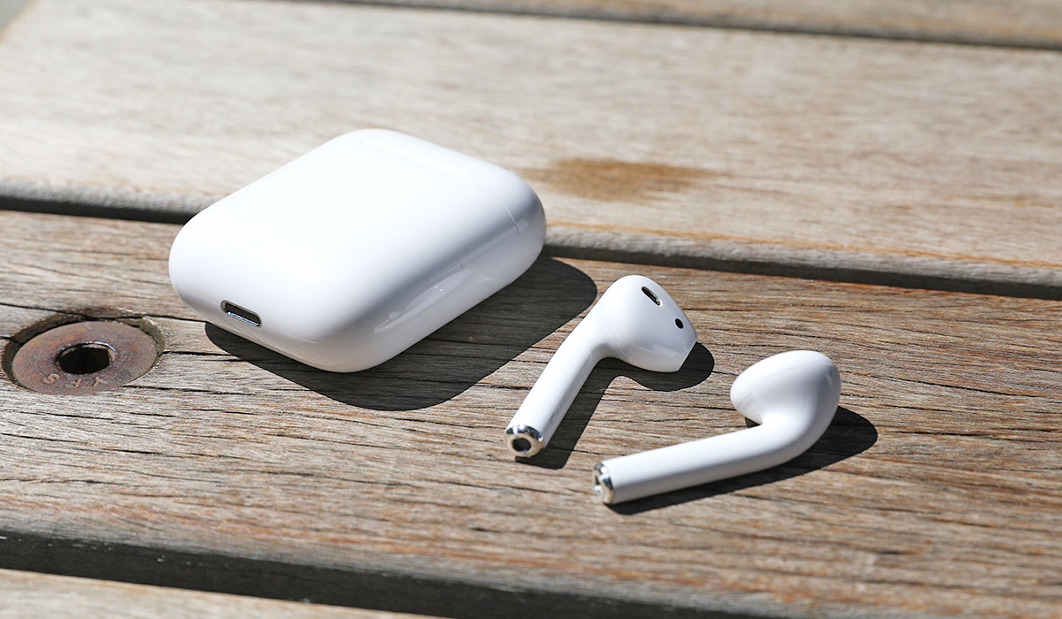 Review: Apple AirPods