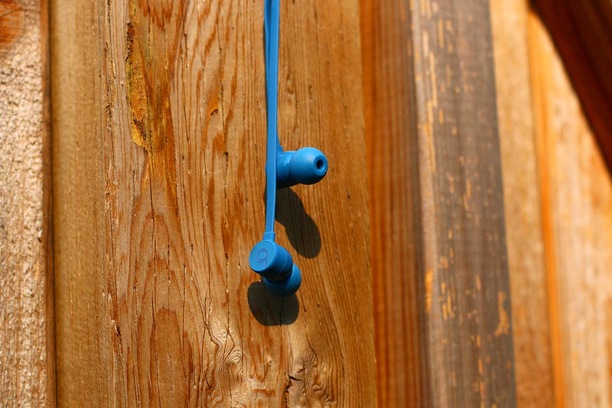Review: Beats by Dre BeatsX | The Master Switch