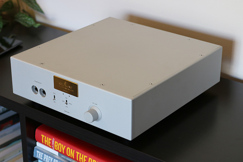 Review: Goldmund Telos 2 Headphone Amplifier