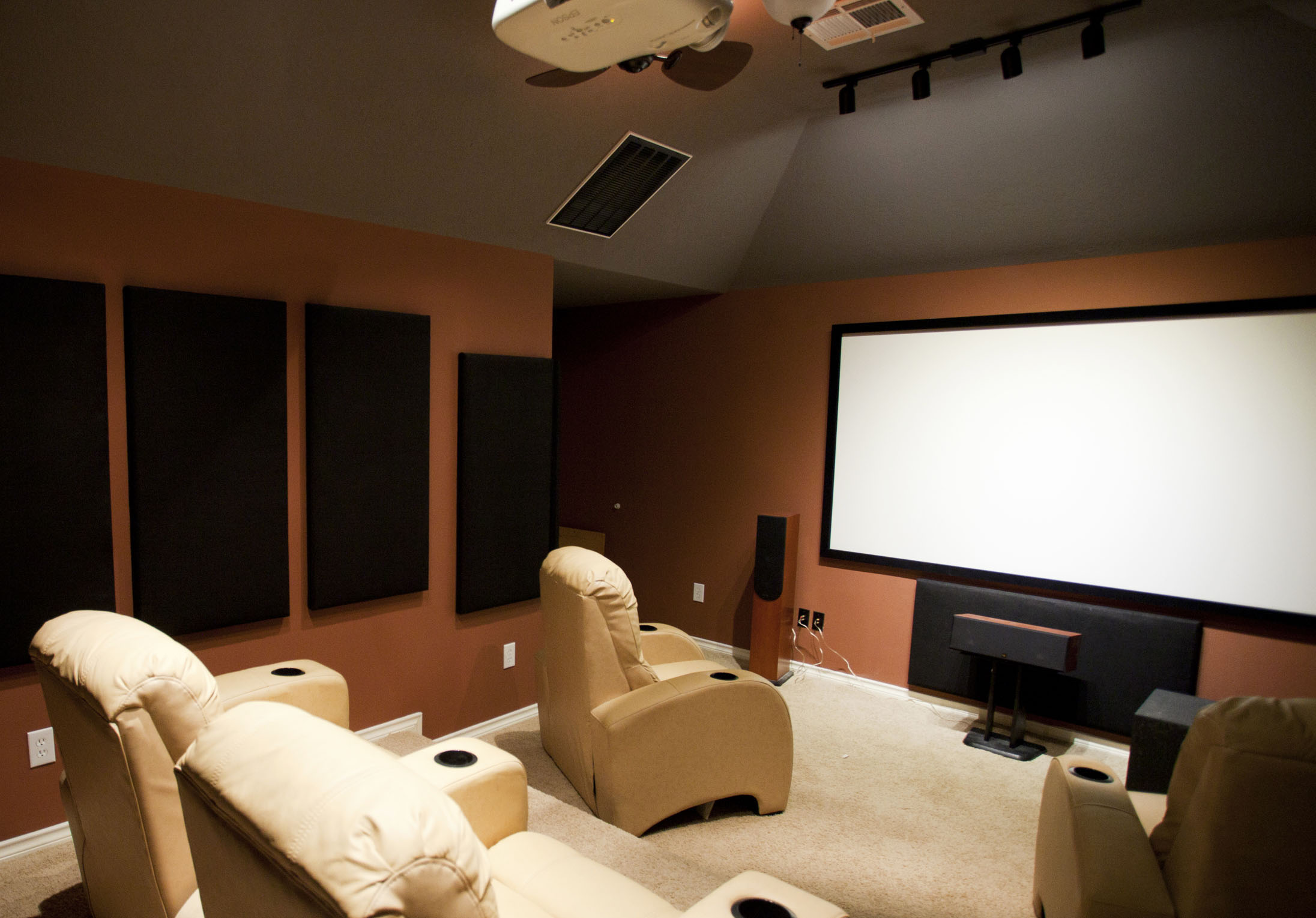 Do we need a Screen for Projector? Projector Screen Vs Wall - Best