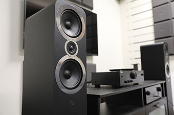 Q Acoustics 3050i Review