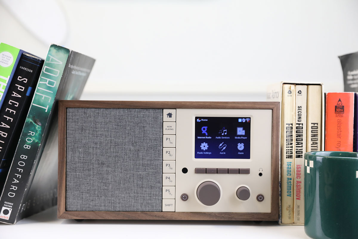 Modern WiFi Radio Speakers : fm radio speaker