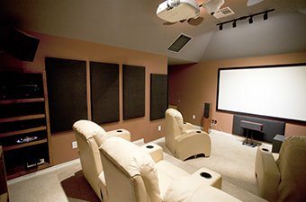 Best Home Projector Screens of 2017 | The Master Switch
