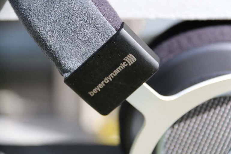 We wish there were slightly fewer than five (!) Beyer logos on the cans, though | The Master Switch We wish there were slightly fewer than five (!) Beyer logos on the cans, though | The Master Switch