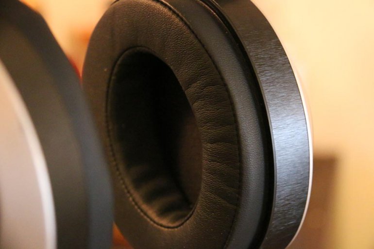 Review: AUDEZE EL-8 Titanium | The Master Switch Review: AUDEZE EL-8 Titanium | The Master Switch