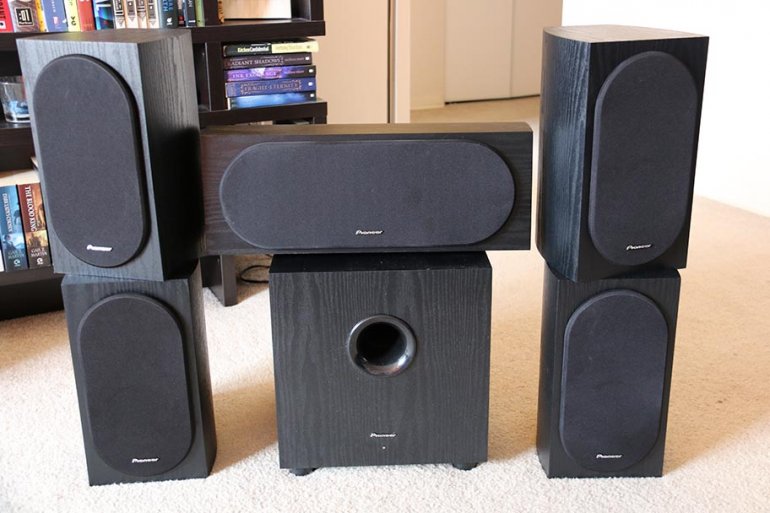 Review Pioneer SP PK22BS Andrew Jones 5.1 The Master Switch
