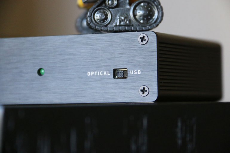 The simple controls on the front of the OL DAC are all you need | The Master Switch