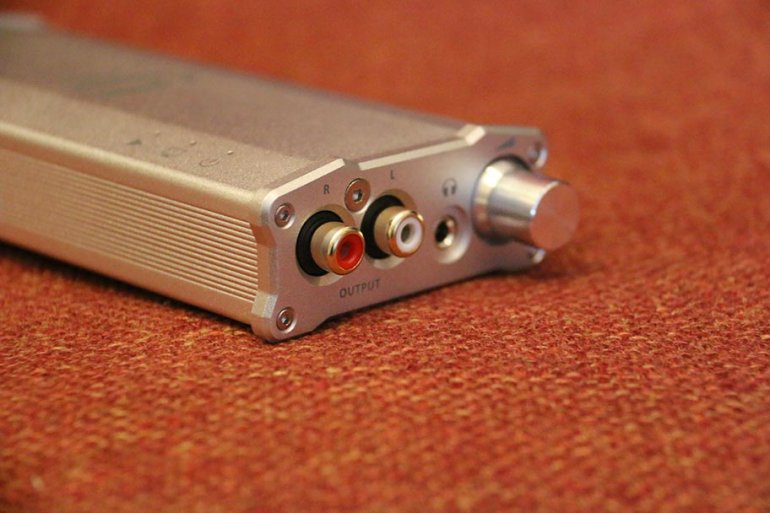 Review: iFi Audio micro iDAC2 | The Master Switch