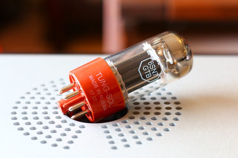 Review: Schiit Lyr 3 | The Master Switch